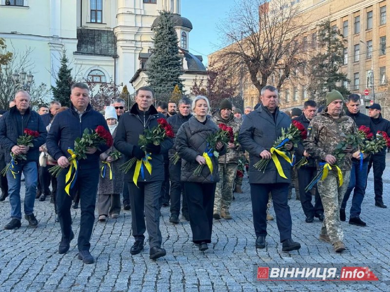 1000 днів війни та незламності: у Вінниці вшанували пам’ять полеглих Героїв